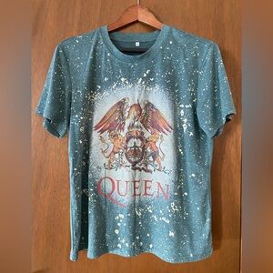 Queen Graphic Tee - Teal with Red Logo